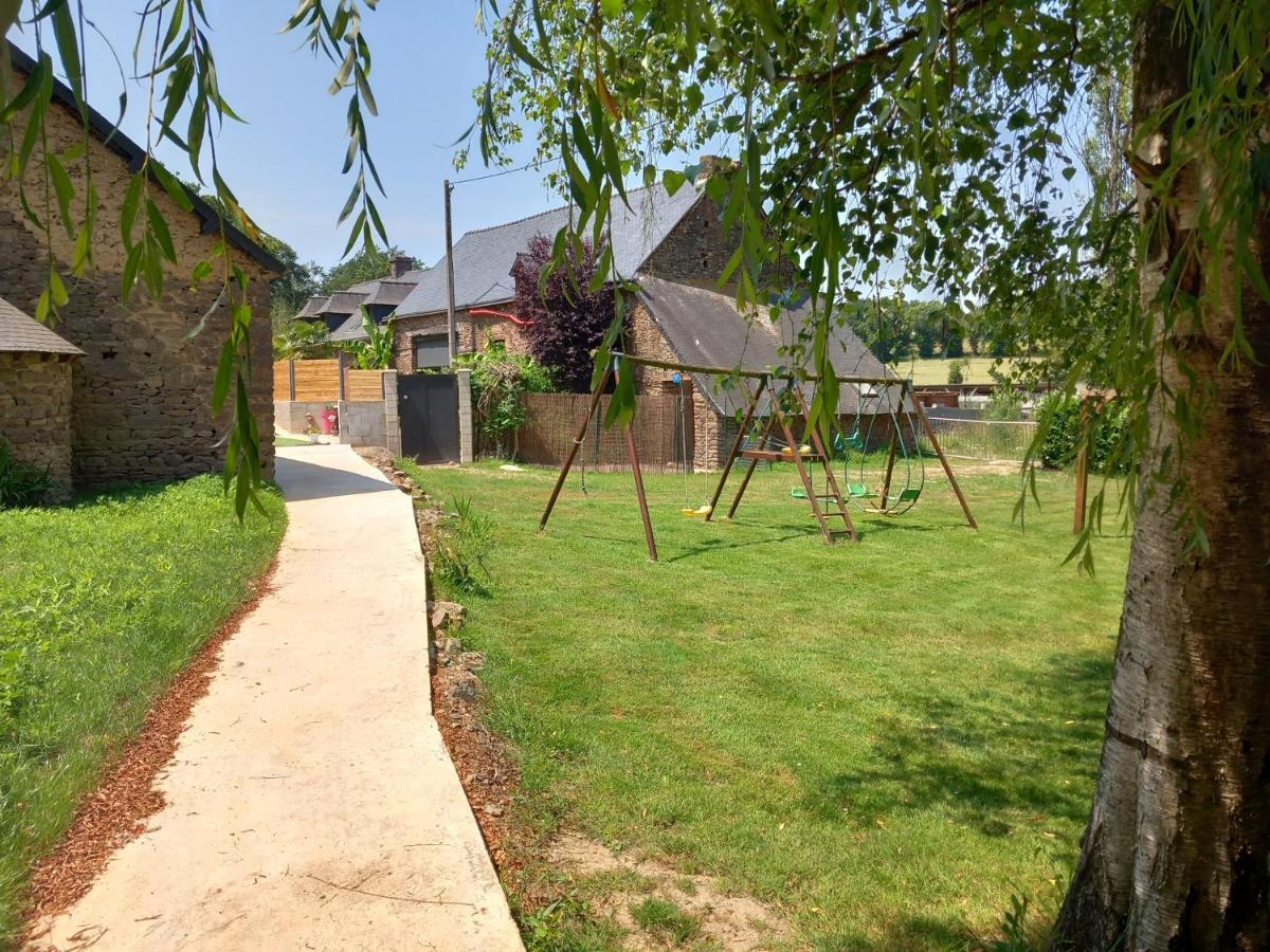 A La Memoire De Merlin & Spa Saint-Malon-sur-Mel Dış mekan fotoğraf